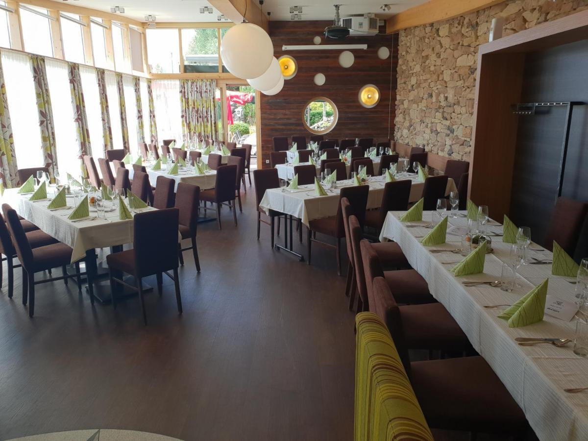 Restaurant Gaestehaus Seiger Sankt Lorenzen bei Knittelfeld المظهر الخارجي الصورة