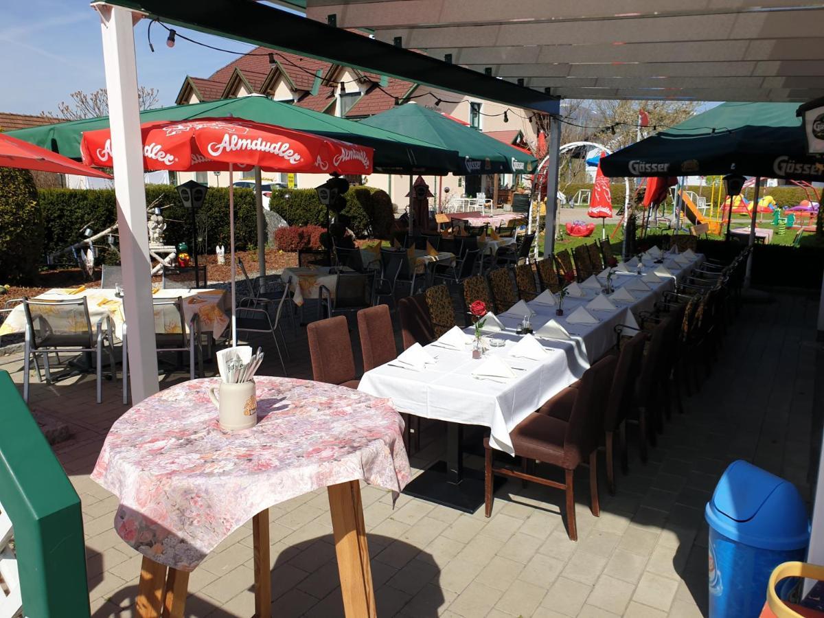 Restaurant Gaestehaus Seiger Sankt Lorenzen bei Knittelfeld المظهر الخارجي الصورة
