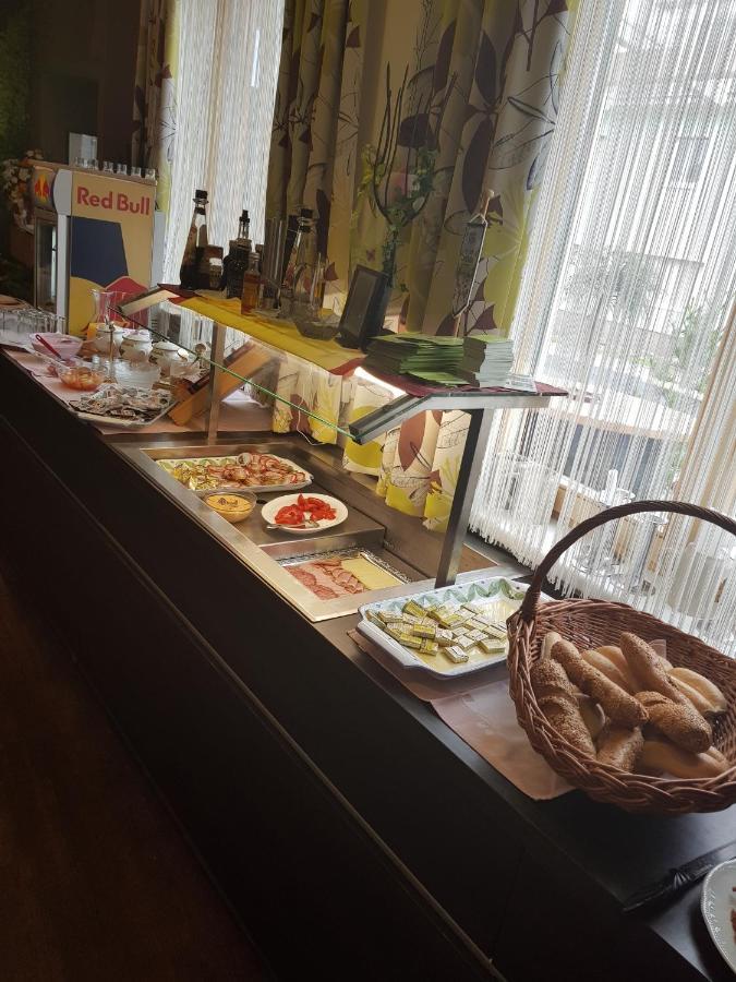 Restaurant Gaestehaus Seiger Sankt Lorenzen bei Knittelfeld المظهر الخارجي الصورة